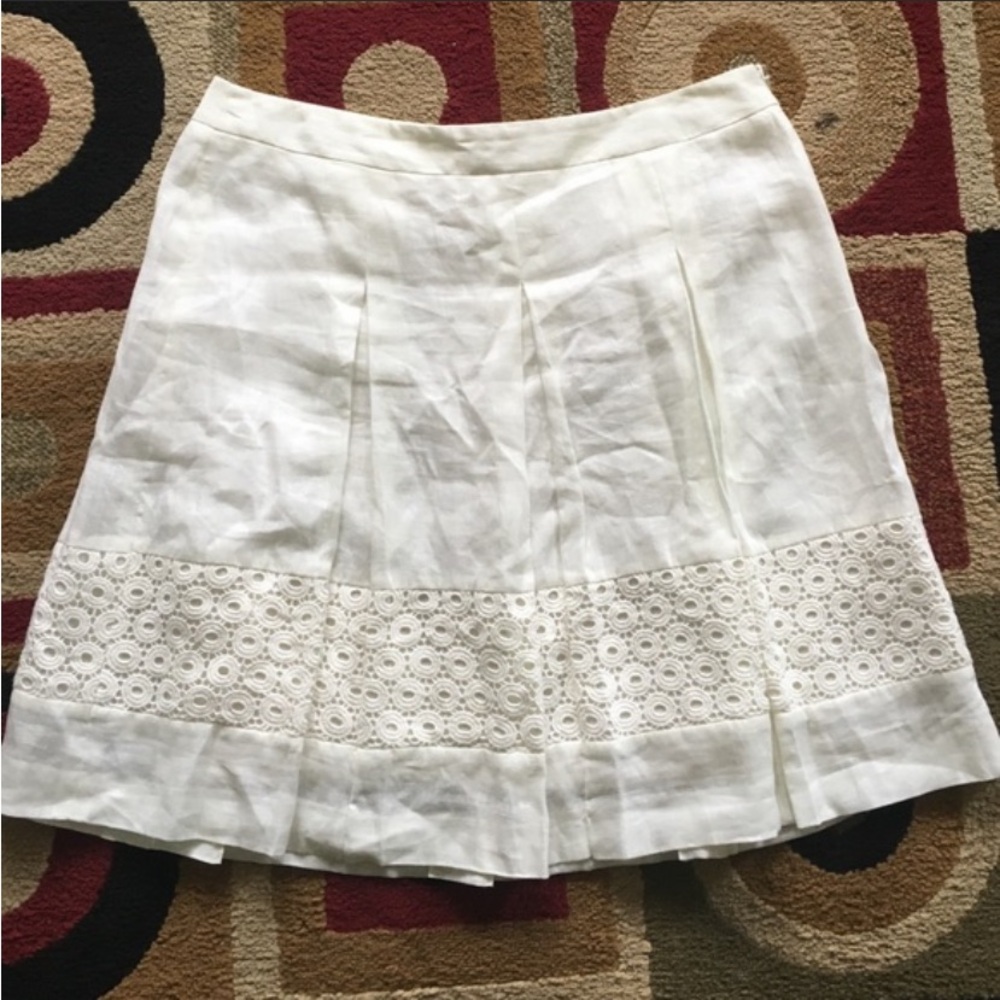 LOFT White Linen  A-Line Skirt with Lace Detail cotton lined in cotton
